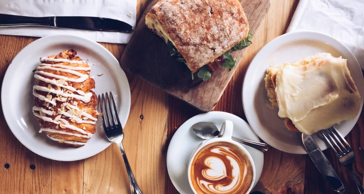 COFFEE SHOP REVIEW: FOX IN THE SNOW CAFÉ